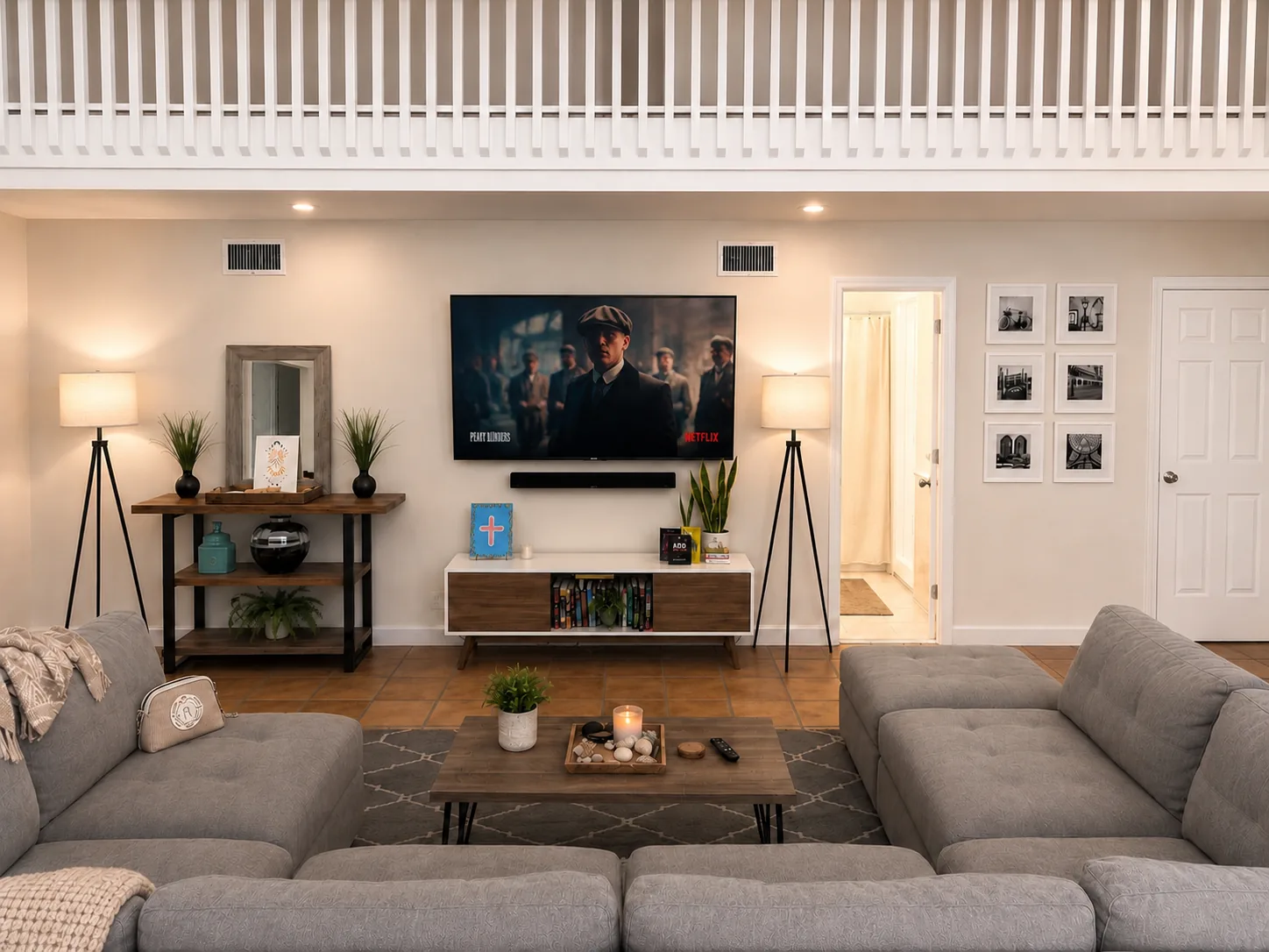 The Van Epps common space and lounge