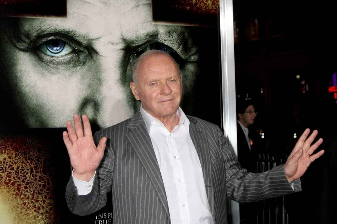 Actor Anthony Hopkins Celebrates 45 Years of Sobriety