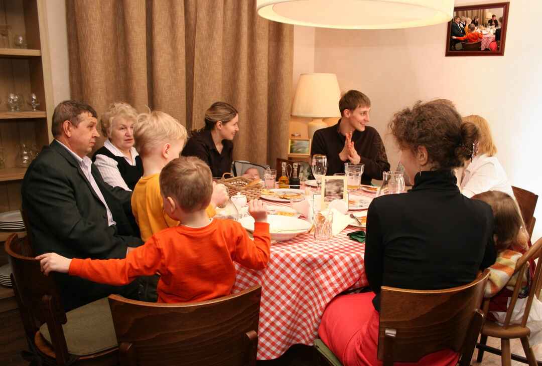 Surviving Family Gatherings Without Alcohol